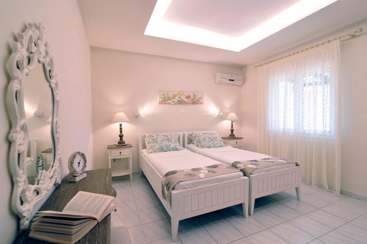 Pyramid City Apartments Agios Spyridon  Стая снимка