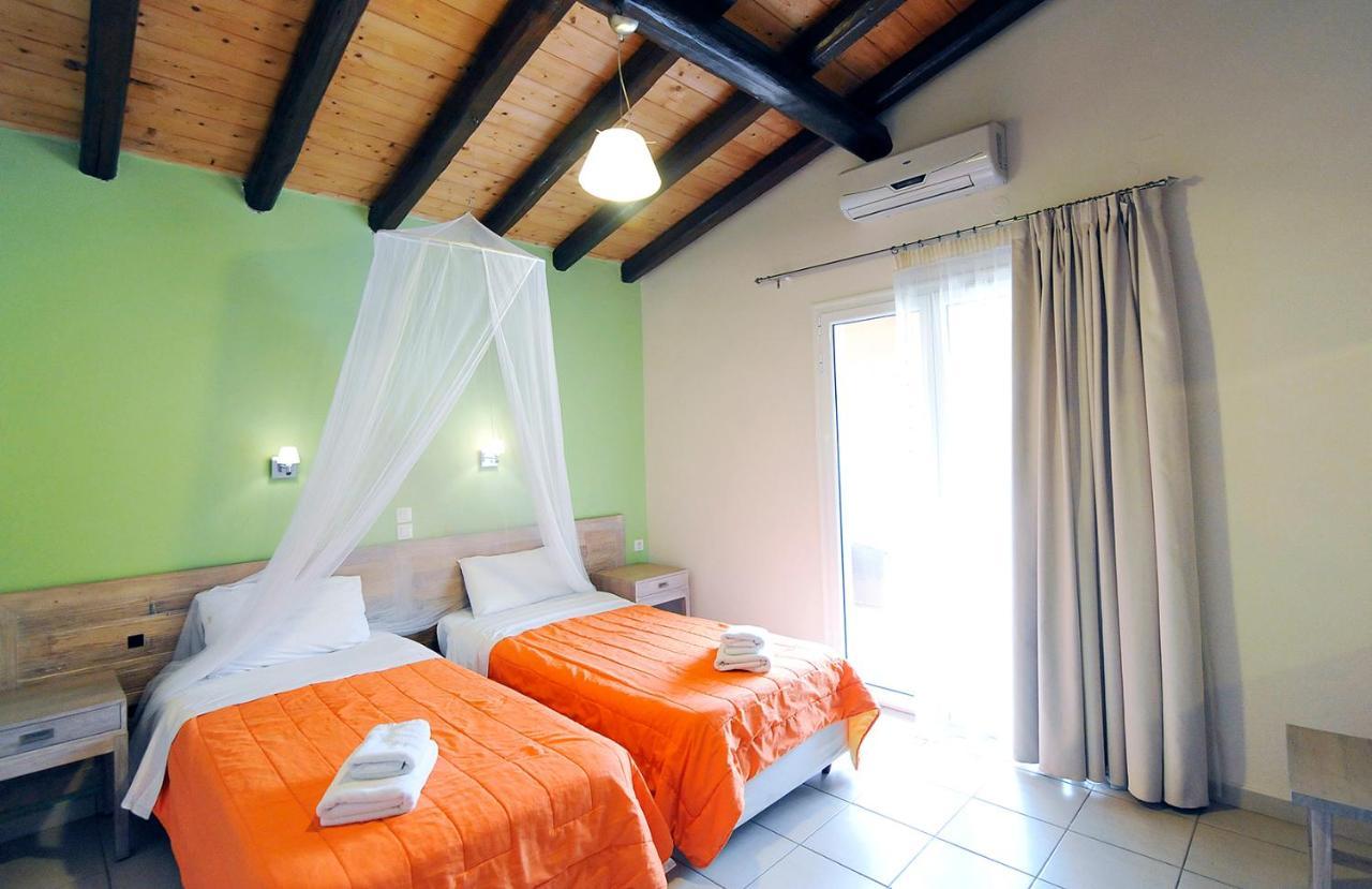 Pyramid City Apartments Agios Spyridon  Стая снимка