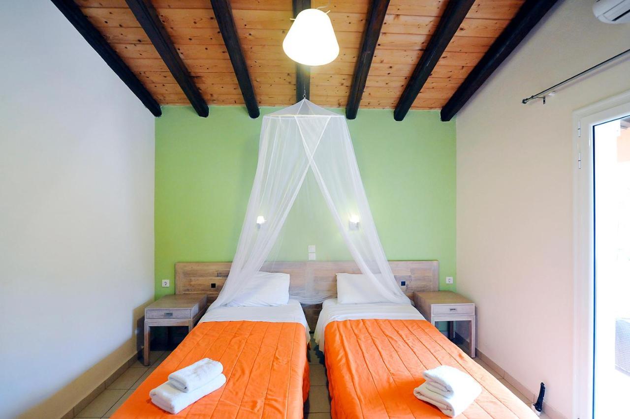 Pyramid City Apartments Agios Spyridon  Стая снимка