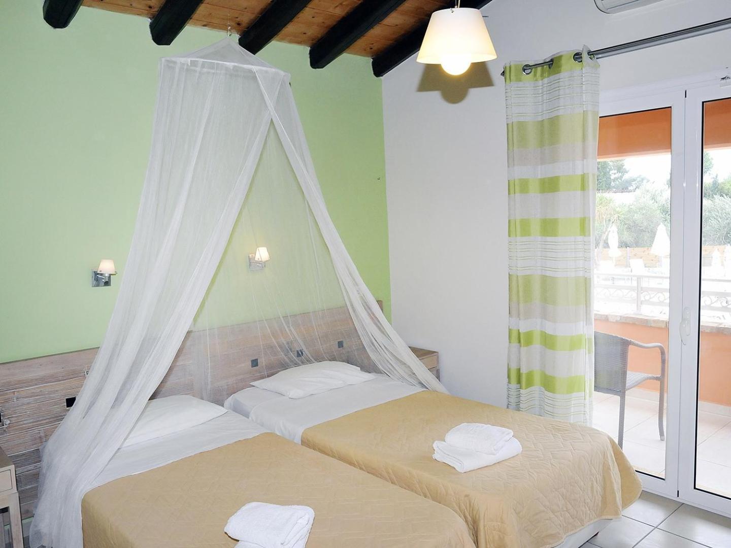 Pyramid City Apartments Agios Spyridon  Екстериор снимка