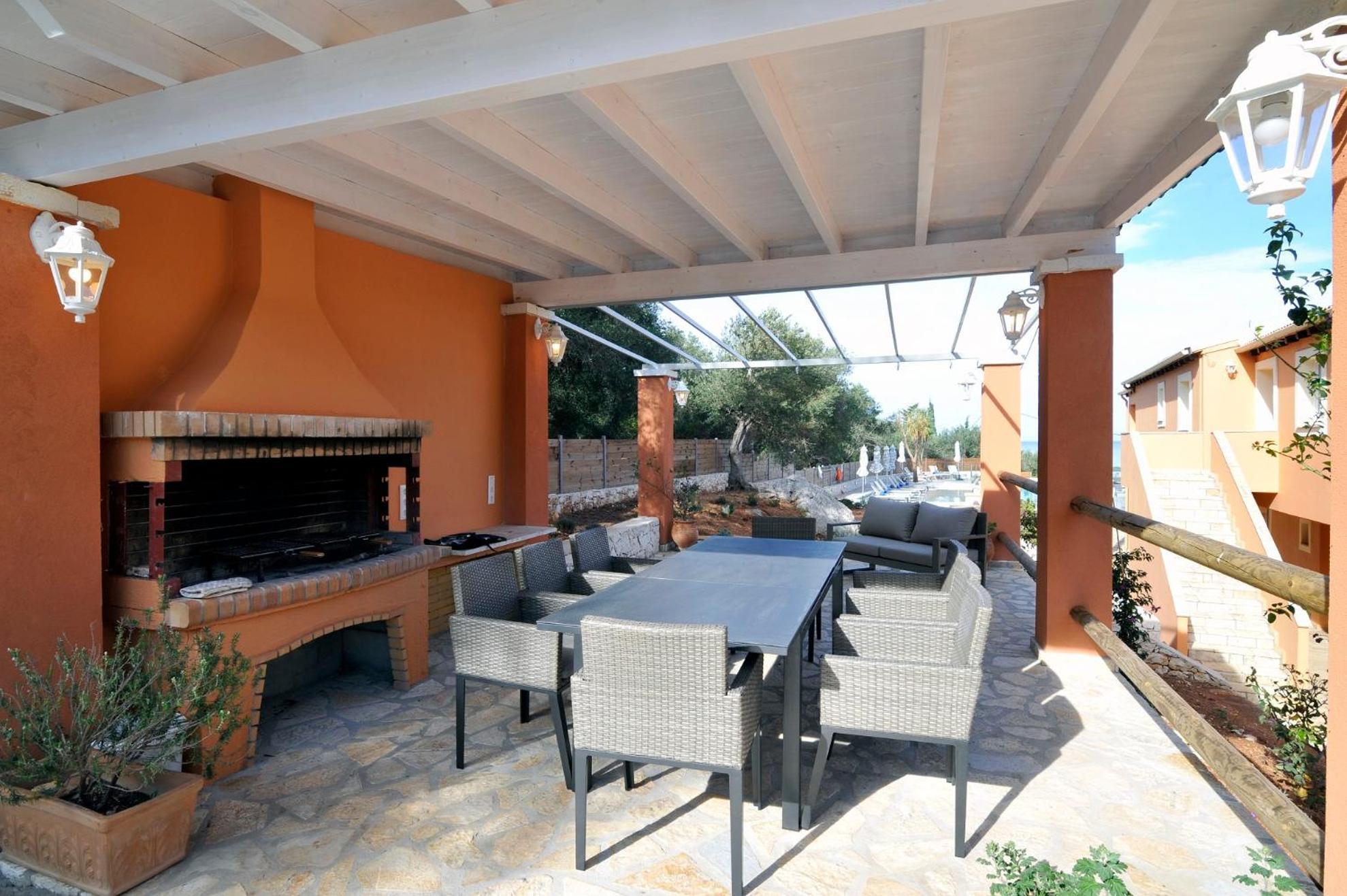 Pyramid City Apartments Agios Spyridon  Екстериор снимка