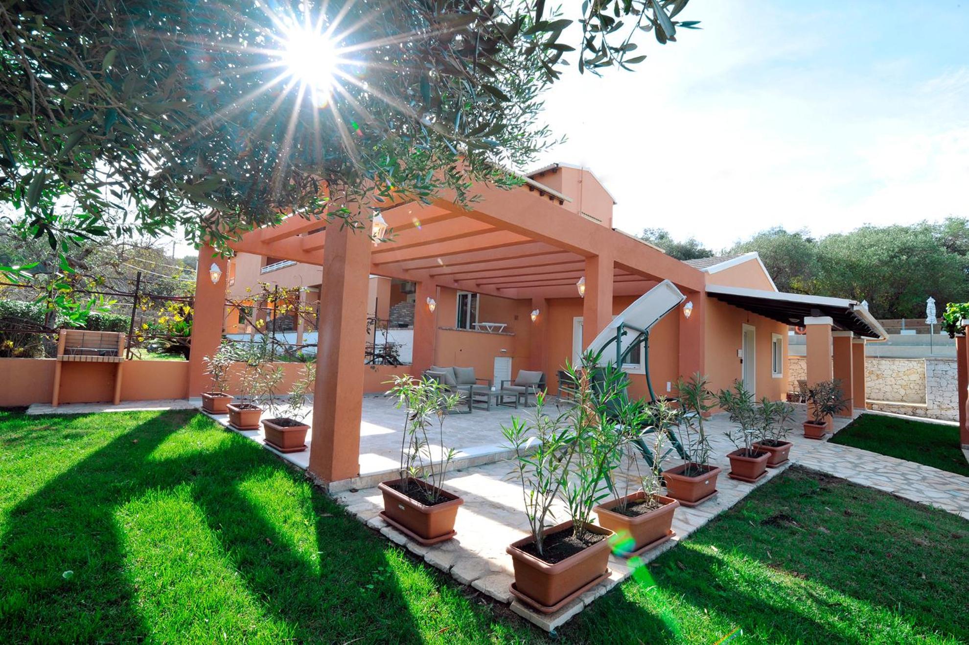 Pyramid City Apartments Agios Spyridon  Екстериор снимка